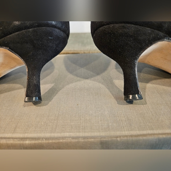 Andrea Carrano Milk kitten heels black suede sz 39 1/2 - Picture 10 of 10